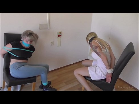 ❤️ Viciado / amarrado e amordaçado / donzela em apuros Porno real em porno pt.techkoala.top